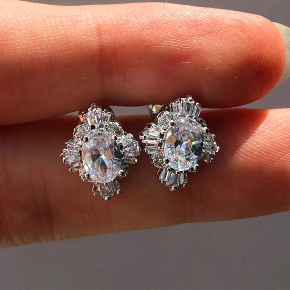 ✨✨Oval Stud Earrings / Bridal Earrings✨✨